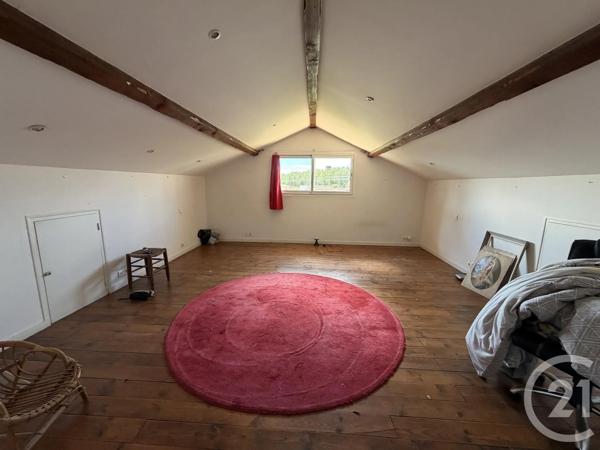 Maison à vendre  6 pièces - 216 m 2   ARLES  - 13
