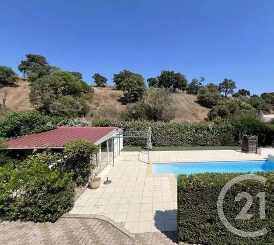 Maison à vendre  7 pièces - 160 m 2   LES ISSAMBRES  - 83