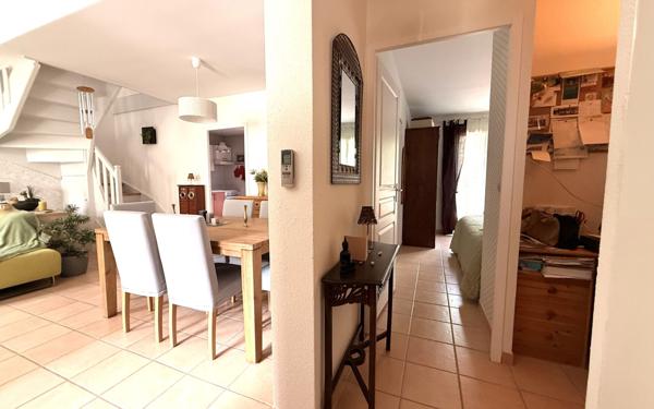 Maison à vendre    3 pièces • 82 m2 Saint-Jean-de-Védas