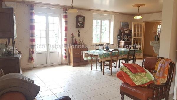 Maison à vendre à Isigny-le-Buat dans la Manche (50540), ref : 8307