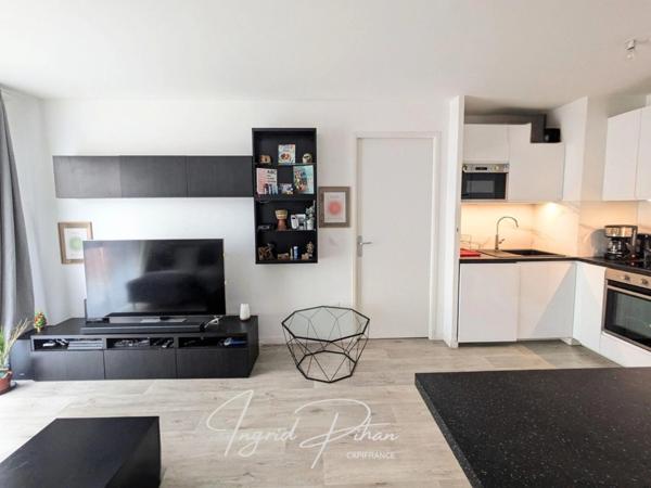 Apt 50m2 + Terrasse de 14m2 - COEUR DE VILLE - BEZONS (95)