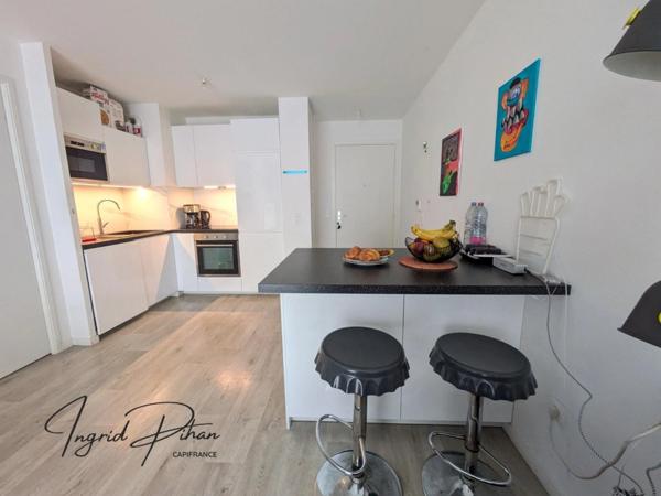 Apt 50m2 + Terrasse de 14m2 - COEUR DE VILLE - BEZONS (95)