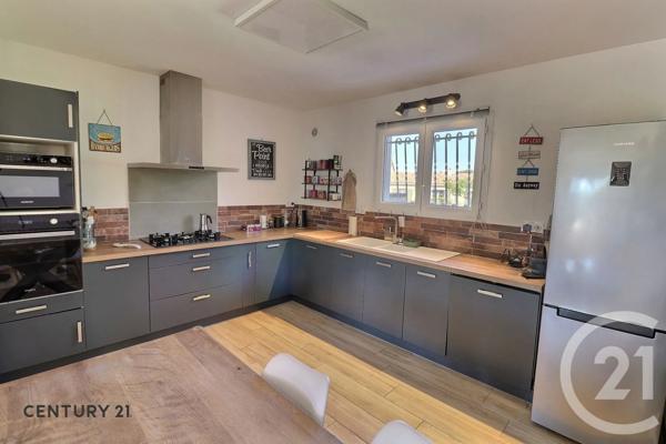 Maison à vendre  4 pièces - 95 m 2   CARPENTRAS  - 84