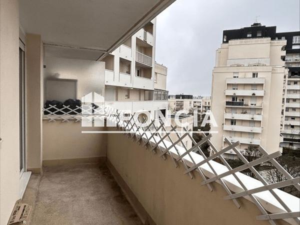 Location Appartement 3 pièces 65.75 m² - 3 SQUARE DU ROI ARTHUR Rennes 35000