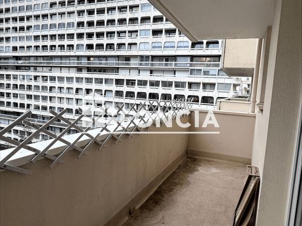 Location Appartement 3 pièces 65.75 m² - 3 SQUARE DU ROI ARTHUR Rennes 35000