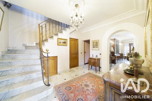 Maison à vendre 5 pièces 281 m² Pau