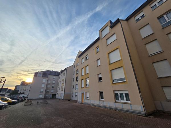 Appartement à rénover proche Gare du Mans.