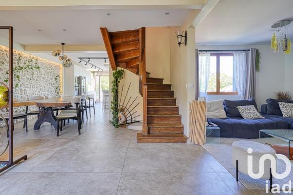 Maison 5 pièces de 140 m² à Cachan (94230)