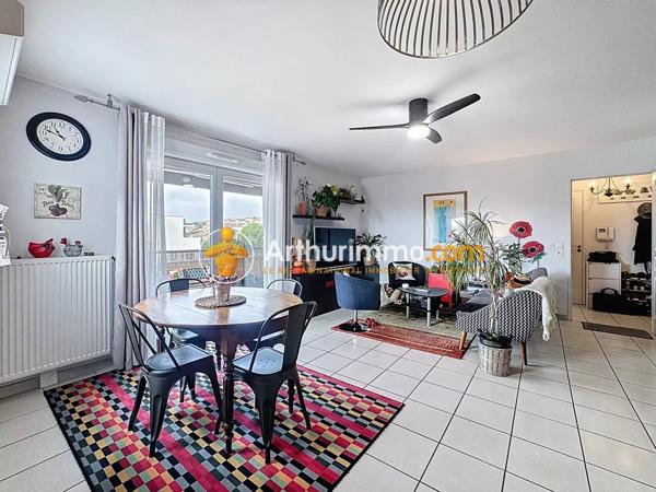 Vente Appartement 2 pièces 49 m2 à L'Isle-d'Abeau