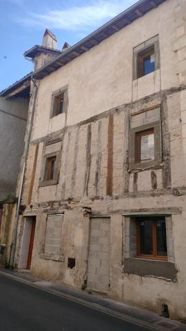 Maison à vendre 30 000 € Nontron 4 p 130 m² DPE