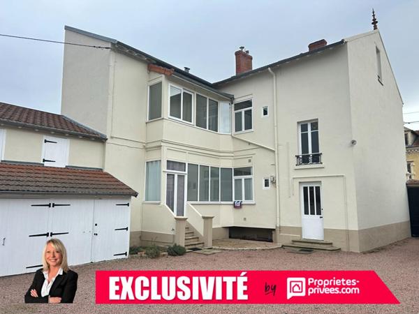 RIORGES IMMEUBLE DE CARACTERE