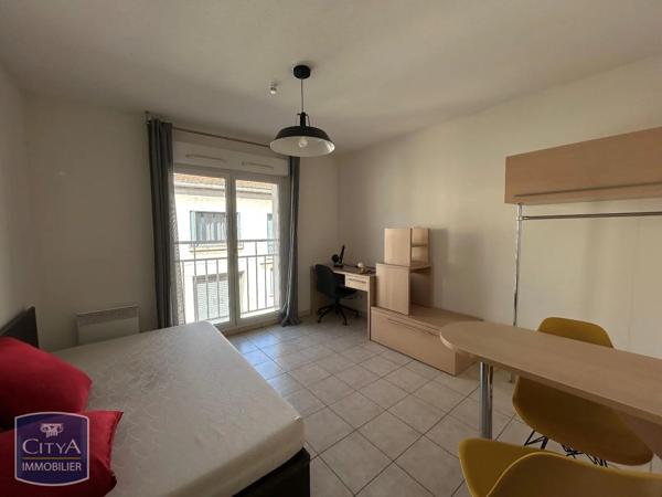 Appartement à louer 1 pièce 19.36m² Béziers (34500)