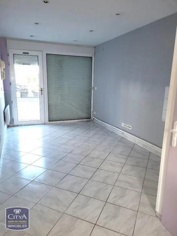 Local commercial à louer 26.88m² Ardres (62610)
