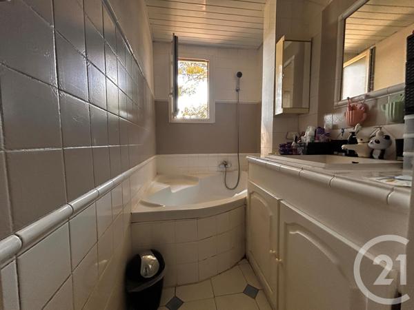 Appartement F4 à vendre  4 pièces - 70 m2 LA SEYNE SUR MER - 83