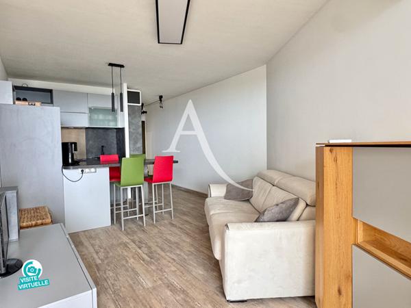 PALAVAS-LES-FLOTS - RIVE DROITE - STUDIO - 27 M2 - ASCENSEUR - TERRASSE - VUE MER.