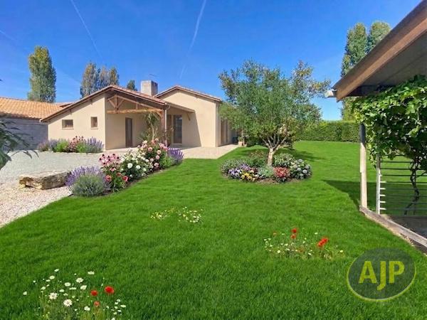Maison à vendre Cestas - 5 pièces, 120m² avec 4 chambre(s) à 473 630€ - AJP Immobilier Cestas