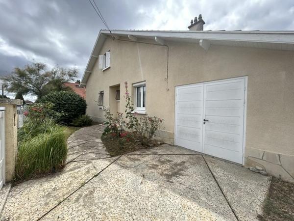 Maison à louer 1 100 € CC Tarbes 4 p 120 m² DPE D