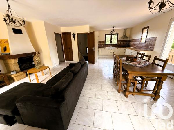 Maison à vendre 7 pièces 190 m² Saint-Gilles