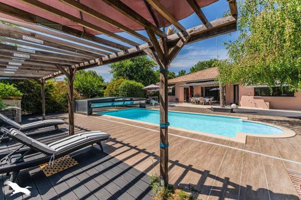 Maison 709 000 € Biganos 6 p 190 m² DPE C