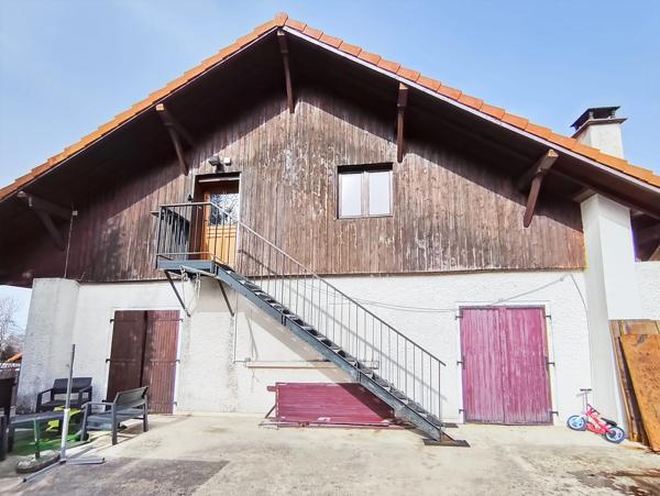Immeuble de rapport à vendre THOLLON LES MEMISES (74)