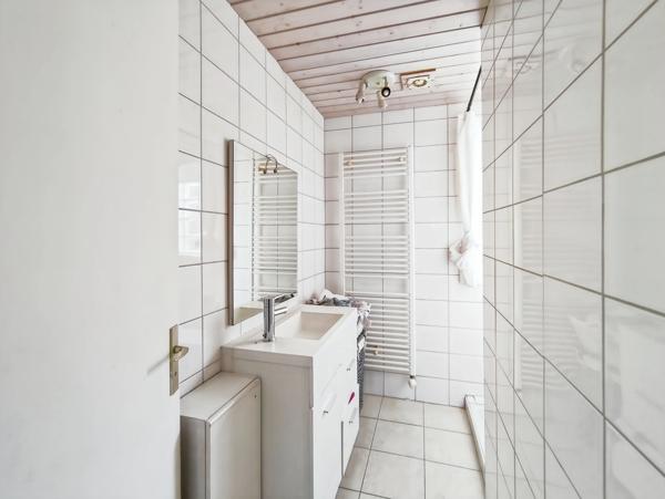 Immeuble de rapport à vendre THOLLON LES MEMISES (74)