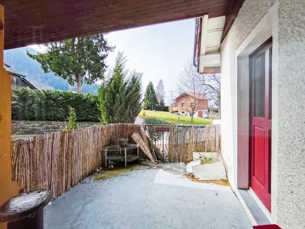 Immeuble de rapport à vendre THOLLON LES MEMISES (74)