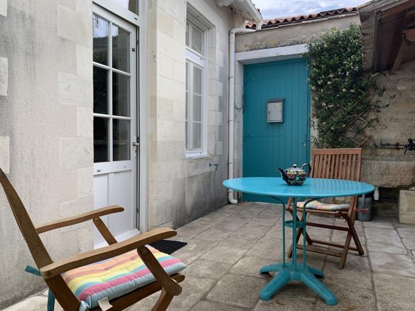 Maison de pêcheur - coeur de village - cour