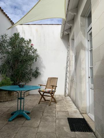 Maison de pêcheur - coeur de village - cour