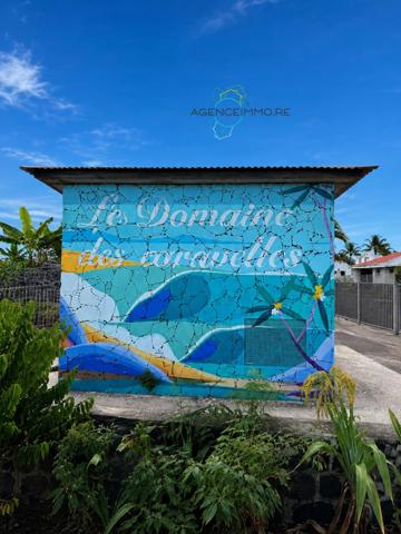 Beau terrain de 700m2 à Grand Fond St Gilles les Bains