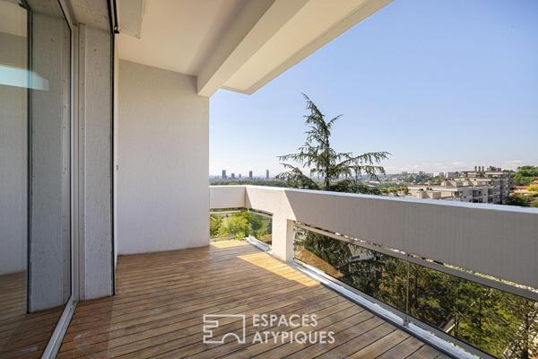 Dernier étage avec terrasse et vue exceptionnelle