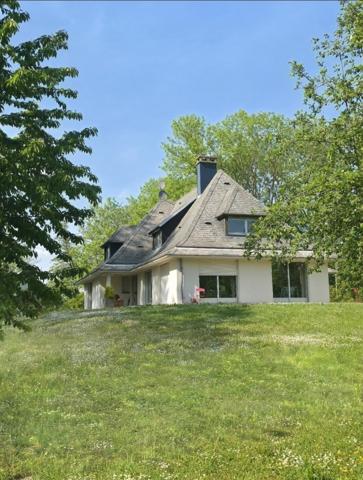 ⭐Domaine d'exception de 163 ares, maison et dépendance