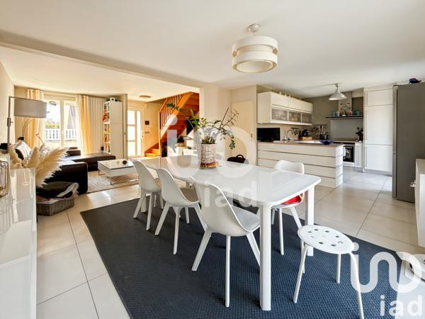 Maison à vendre 6 pièces 115 m² Pontault-Combault
