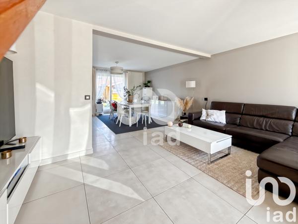 Maison à vendre 6 pièces 115 m² Pontault-Combault