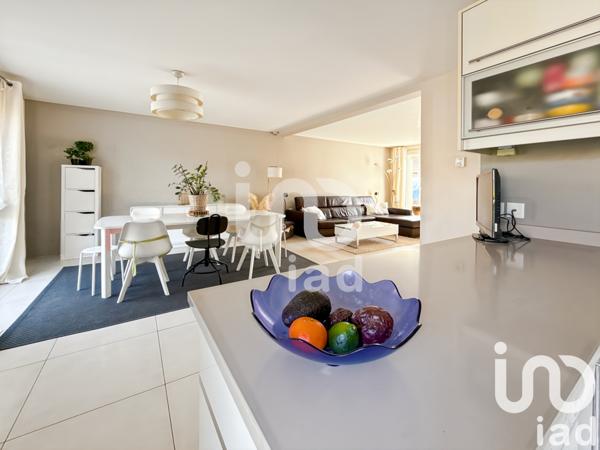 Maison à vendre 6 pièces 115 m² Pontault-Combault