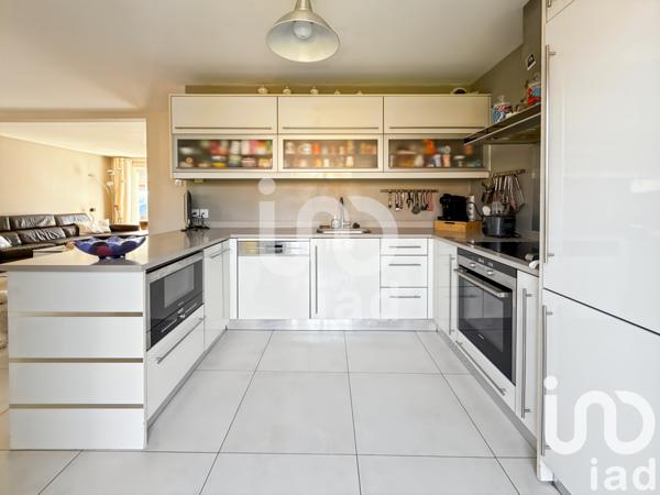 Maison à vendre 6 pièces 115 m² Pontault-Combault