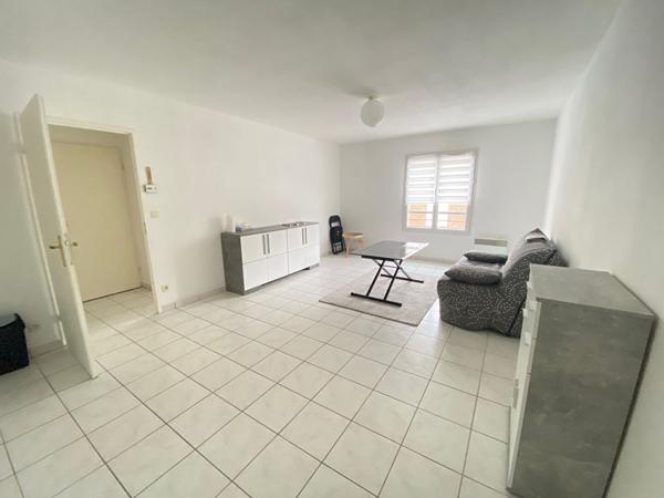 A LOUER APPARTEMENT MEUBLE QUARTIER REMICOURT ST QUENTIN 02100