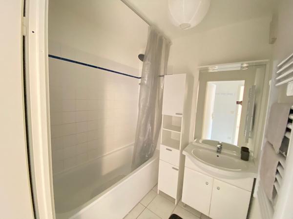 A LOUER APPARTEMENT MEUBLE QUARTIER REMICOURT ST QUENTIN 02100