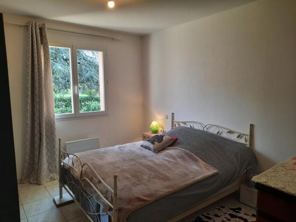 Gaillac Maison de type 4 de plain pied avec jardin et garage