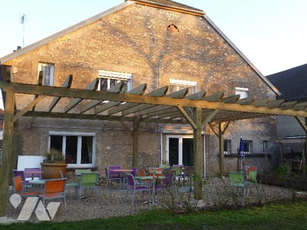 BROYE LES PESMES, maison sur 2300 m² de terrain.