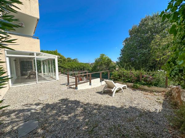 Grasse (06130) COUP DE COEUR - EXCLUSIVITE - 4 pièces avec 300m2 de jardin privatif.