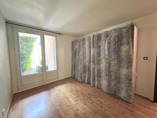 Grasse (06130) COUP DE COEUR - EXCLUSIVITE - 4 pièces avec 300m2 de jardin privatif.