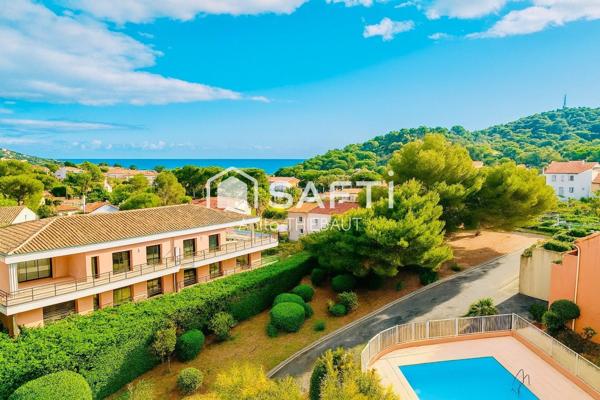 Exclusif – Vue mer et Estérel à pied des plages