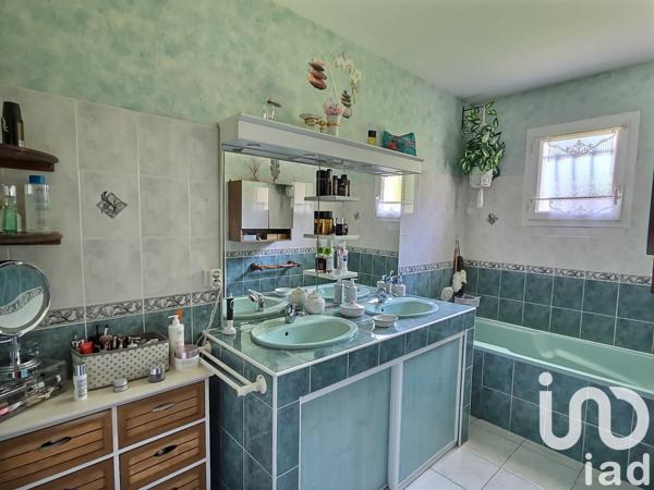 Maison à vendre 6 pièces 143 m² Salles