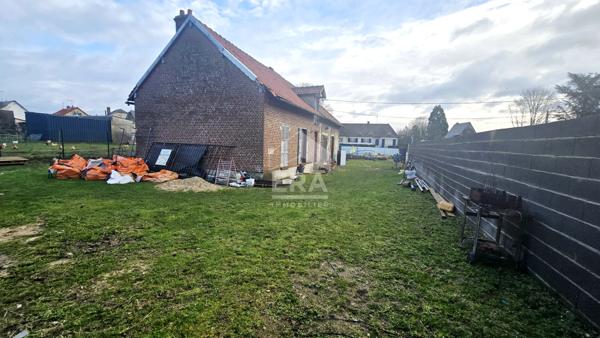 Maison 50 m2 à rénové fort potentiel AXE LA FERE-LAON