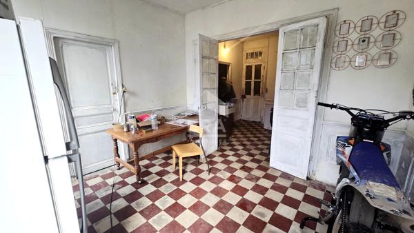 Maison 50 m2 à rénové fort potentiel AXE LA FERE-LAON