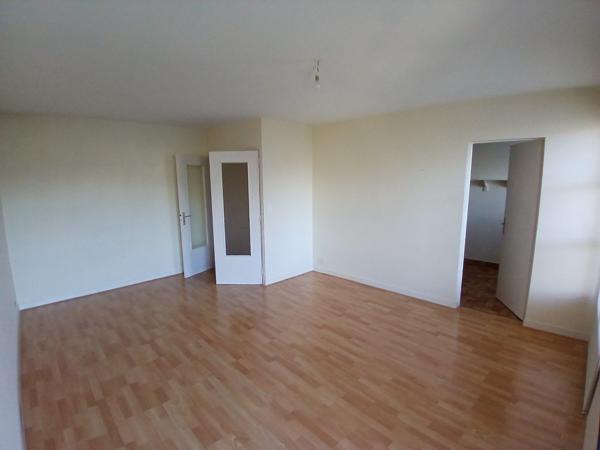Appartement 3 pièces 70m² Centre-Ville Préfecture