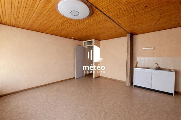 Appartement avec balcon en plein centre de la Tranche sur Mer !
