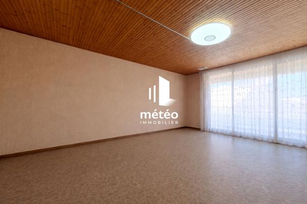 Appartement avec balcon en plein centre de la Tranche sur Mer !