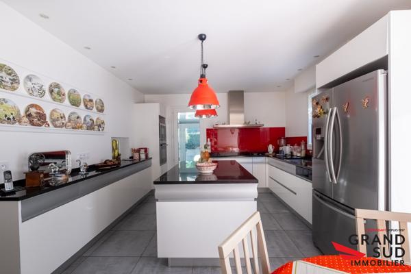 ARCACHON – PROPRIÉTÉ D'EXCEPTION DE 260 M² SUR JARDIN PAYSAGER – VIAGER OCCUPÉ SANS RENTE