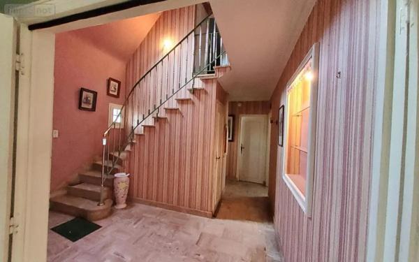 Achat - Maison Carhaix-Plouguer 29270 7 pièces 130 m 2 1599 m 2